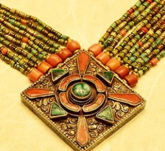 Tibetian-Necklace-antique-sterling-silver-necklace-turquoise-coral